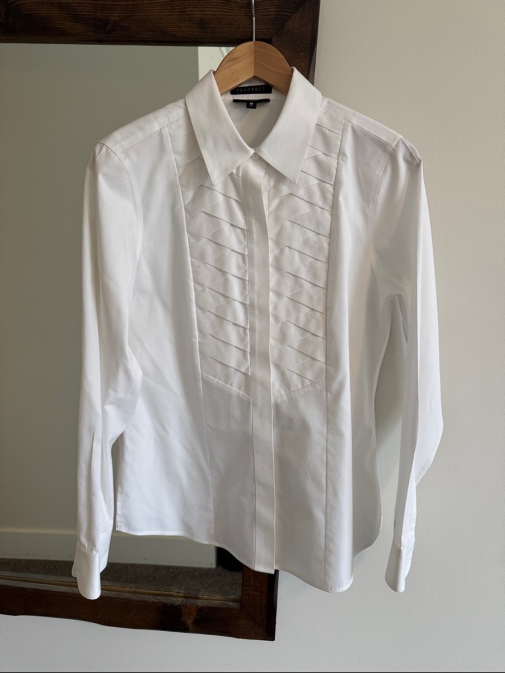 Foxcroft White Pleated-Front Button Down Crisp 100% Cotton Formal Preppy Blouse